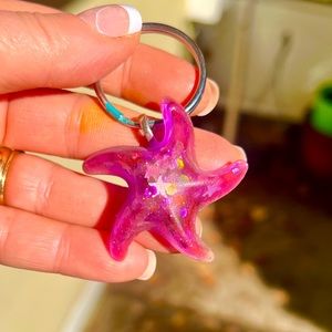 Starfish resin keychain, purple color, artisan